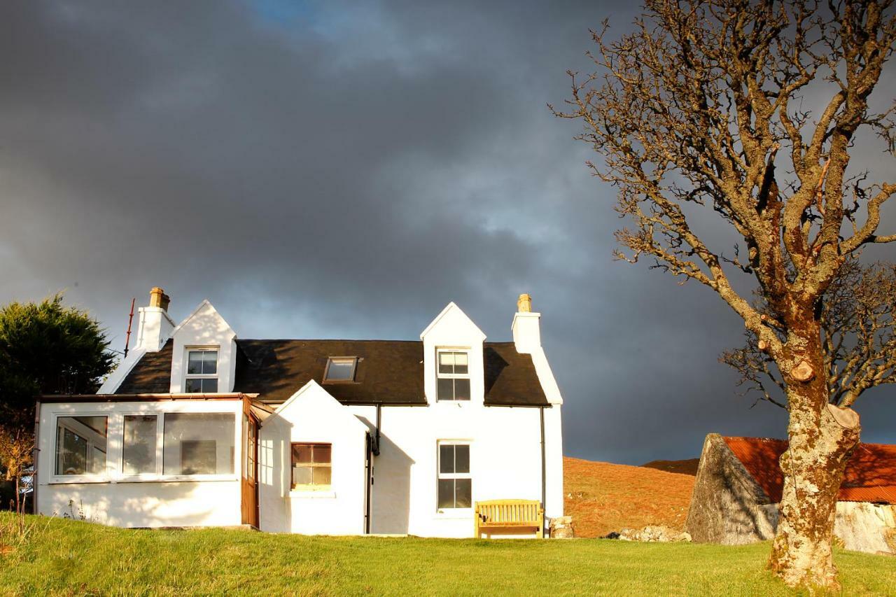 Staffin Bay View Villa Stenscholl Bagian luar foto